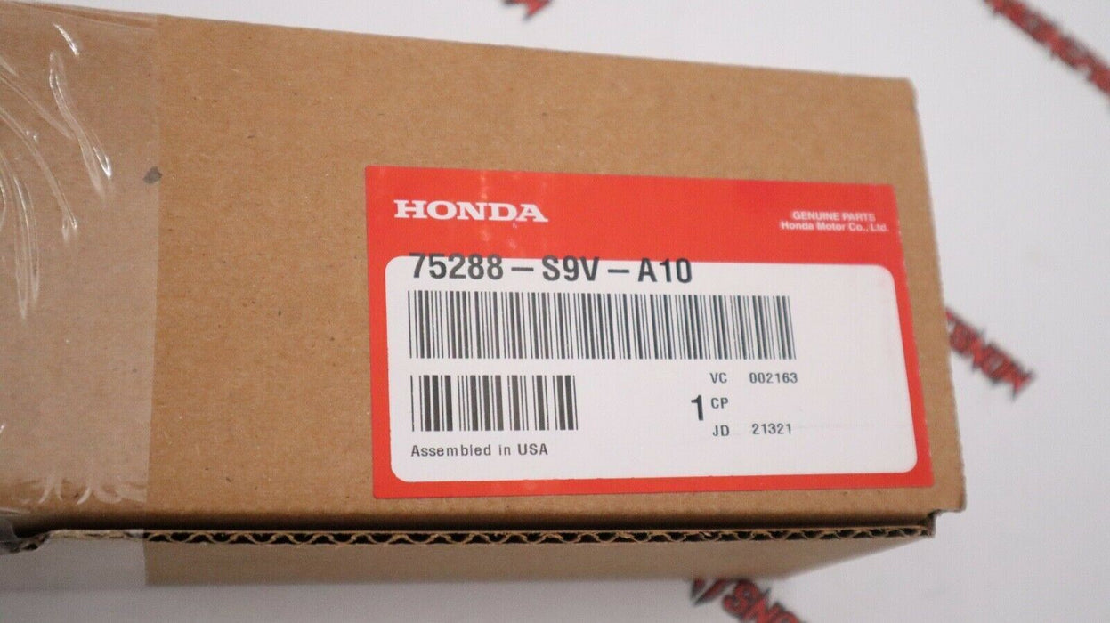 OEM Honda Pilot Driver Side Rear Roof Rail End Cap 2003-2008 Rack