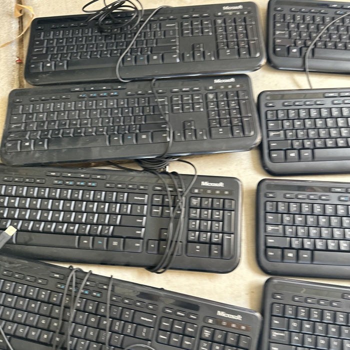 Lot of 10 Microsoft Wired Keyboard 600 Black