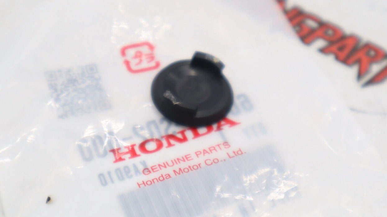 Genuine OEM 88-91 Honda CRX Civic Airscoop Cowling Screw Cover Cap