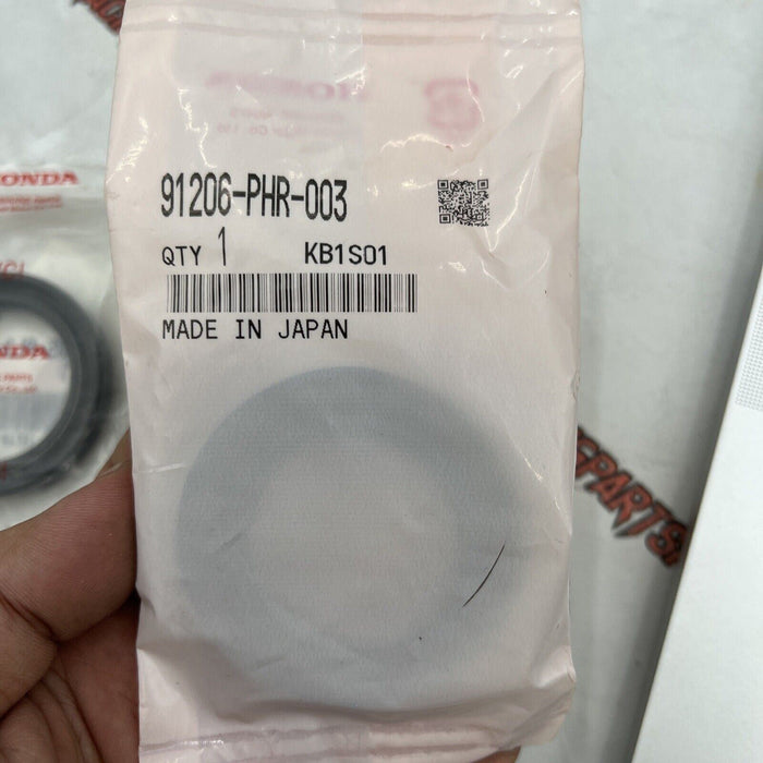 Genuine OEM Honda Acura ILX RSX K-Series 6spd Manual Transmission Axle Seal Set